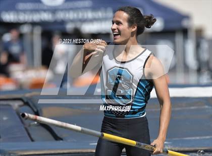Thumbnail 2 in CIF-SS D1 Track Finals photogallery.