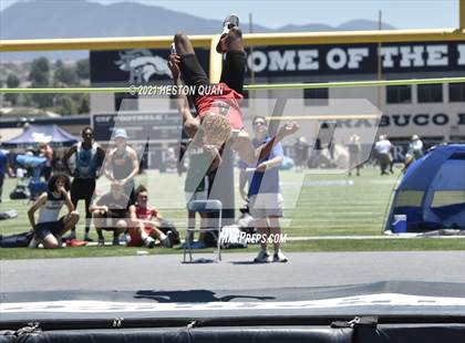 Thumbnail 1 in CIF-SS D1 Track Finals photogallery.