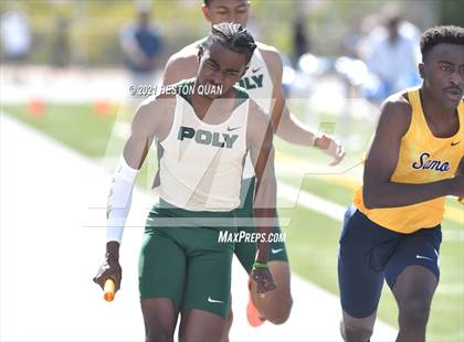 Thumbnail 1 in CIF-SS D1 Track Finals photogallery.