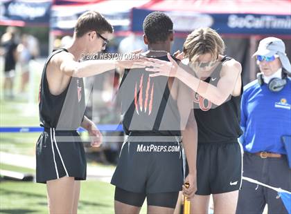 Thumbnail 3 in CIF-SS D1 Track Finals photogallery.