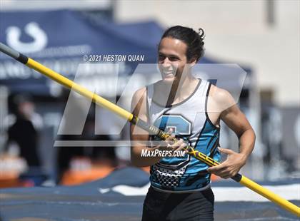 Thumbnail 1 in CIF-SS D1 Track Finals photogallery.