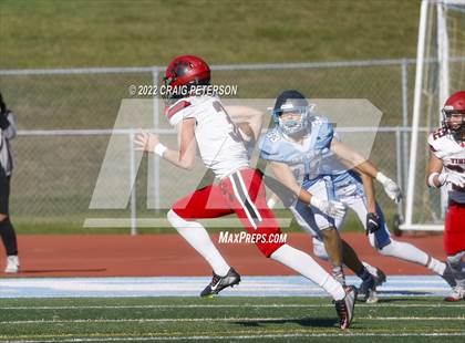 Thumbnail 3 in Hurricane vs Sky View (UHSAA 4A First Round) photogallery.