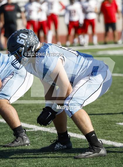 Thumbnail 1 in Hurricane vs Sky View (UHSAA 4A First Round) photogallery.