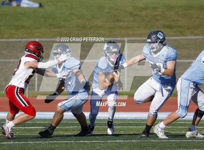 Thumbnail 1 in Hurricane vs Sky View (UHSAA 4A First Round) photogallery.