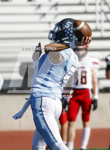 Thumbnail 1 in Hurricane vs Sky View (UHSAA 4A First Round) photogallery.