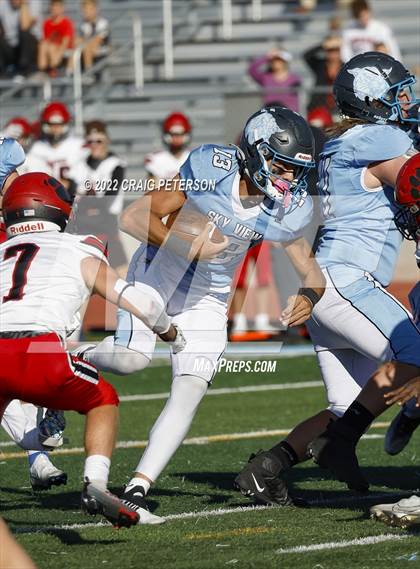 Thumbnail 1 in Hurricane vs Sky View (UHSAA 4A First Round) photogallery.