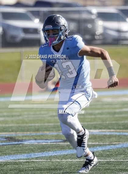 Thumbnail 1 in Hurricane vs Sky View (UHSAA 4A First Round) photogallery.