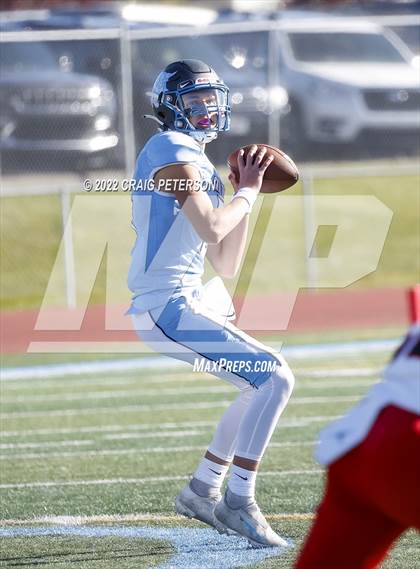 Thumbnail 1 in Hurricane vs Sky View (UHSAA 4A First Round) photogallery.