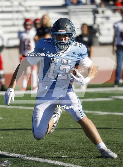 Thumbnail 1 in Hurricane vs Sky View (UHSAA 4A First Round) photogallery.