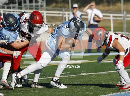 Thumbnail 2 in Hurricane vs Sky View (UHSAA 4A First Round) photogallery.