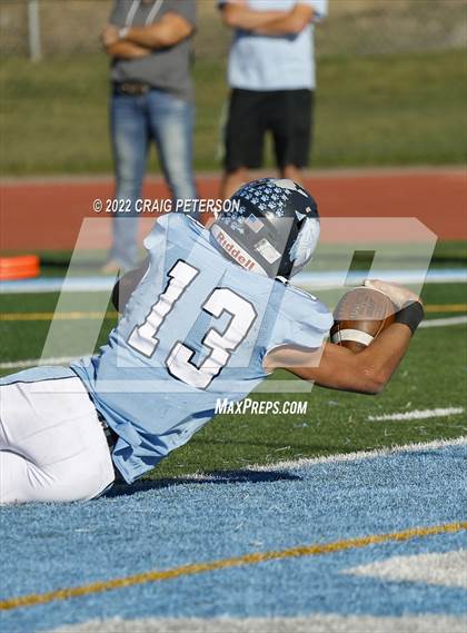 Thumbnail 1 in Hurricane vs Sky View (UHSAA 4A First Round) photogallery.