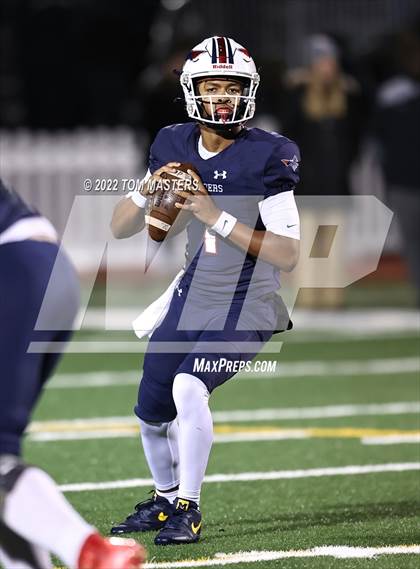 Thumbnail 2 in Charlotte Christian vs. Providence Day (NCISAA D1 Championship) photogallery.