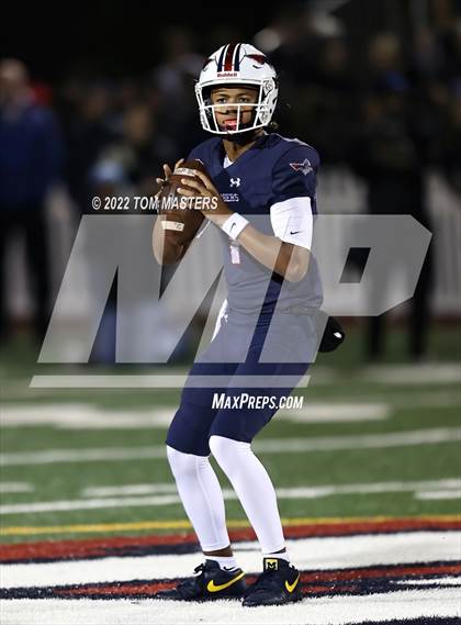 Thumbnail 2 in Charlotte Christian vs. Providence Day (NCISAA D1 Championship) photogallery.
