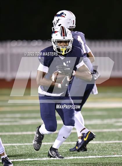 Thumbnail 2 in Charlotte Christian vs. Providence Day (NCISAA D1 Championship) photogallery.