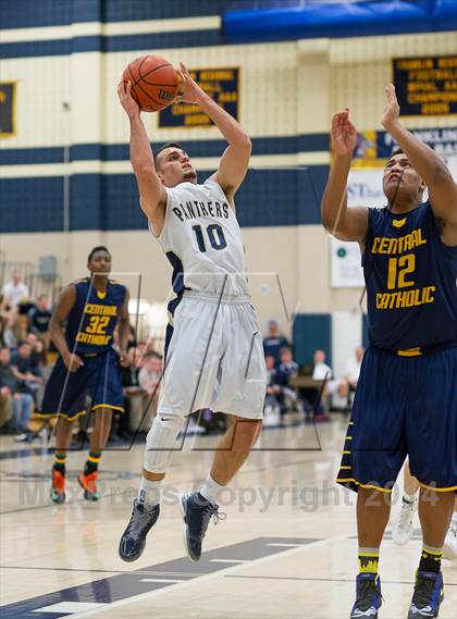Thumbnail 2 in Central Catholic @ Franklin Regional photogallery.
