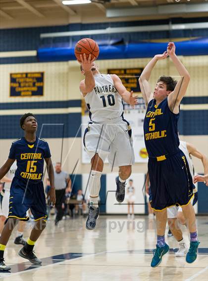 Thumbnail 3 in Central Catholic @ Franklin Regional photogallery.