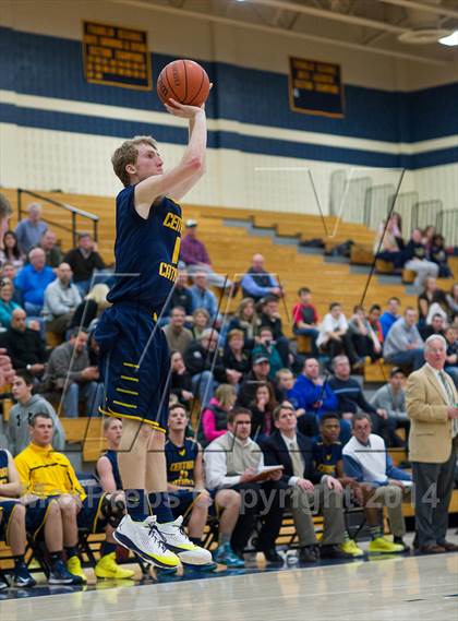 Thumbnail 1 in Central Catholic @ Franklin Regional photogallery.