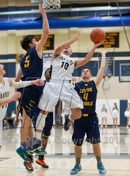Thumbnail 2 in Central Catholic @ Franklin Regional photogallery.