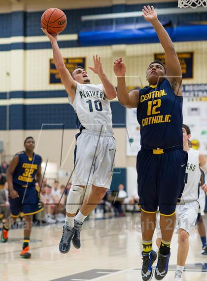 Thumbnail 3 in Central Catholic @ Franklin Regional photogallery.
