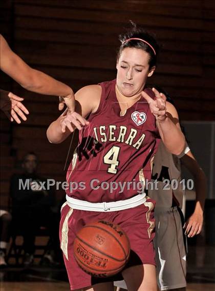 Thumbnail 3 in JSerra Catholic vs. Ayala (Ayala Best of the West) photogallery.