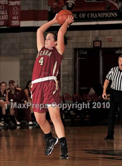 Thumbnail 3 in JSerra Catholic vs. Ayala (Ayala Best of the West) photogallery.