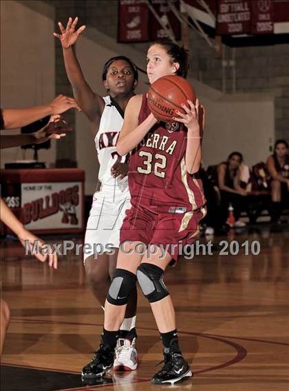 Thumbnail 2 in JSerra Catholic vs. Ayala (Ayala Best of the West) photogallery.