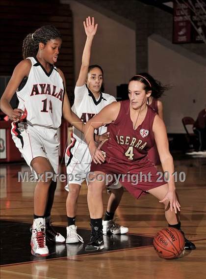 Thumbnail 3 in JSerra Catholic vs. Ayala (Ayala Best of the West) photogallery.