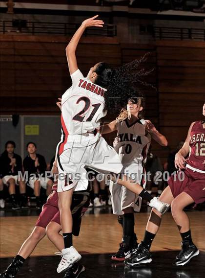 Thumbnail 2 in JSerra Catholic vs. Ayala (Ayala Best of the West) photogallery.