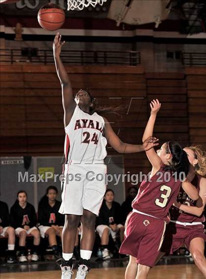 Thumbnail 3 in JSerra Catholic vs. Ayala (Ayala Best of the West) photogallery.