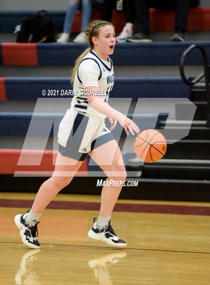 Thumbnail 1 in Millennium vs. Valor Christian (Nike Tournament of Champions) photogallery.