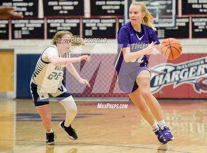 Thumbnail 1 in Millennium vs. Valor Christian (Nike Tournament of Champions) photogallery.