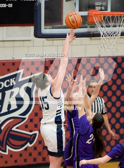 Thumbnail 1 in Millennium vs. Valor Christian (Nike Tournament of Champions) photogallery.
