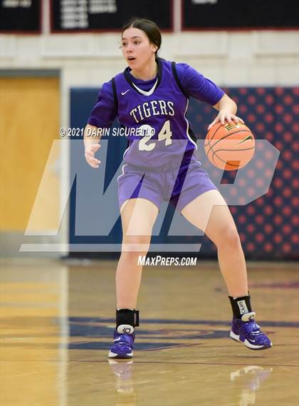 Thumbnail 1 in Millennium vs. Valor Christian (Nike Tournament of Champions) photogallery.