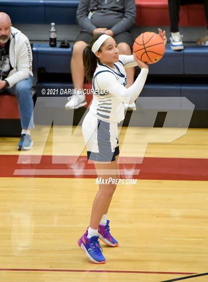 Thumbnail 2 in Millennium vs. Valor Christian (Nike Tournament of Champions) photogallery.