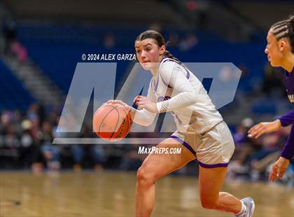 Thumbnail 3 in Boerne vs. Canyon (UIL 4A Basketball Semifinal) photogallery.