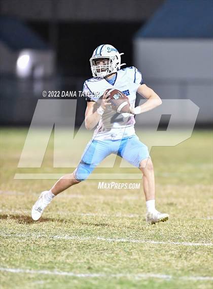 Thumbnail 2 in Reicher Catholic @ Weatherford Christian photogallery.