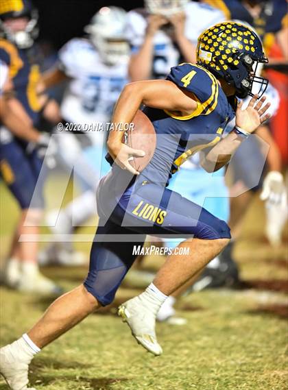 Thumbnail 3 in Reicher Catholic @ Weatherford Christian photogallery.