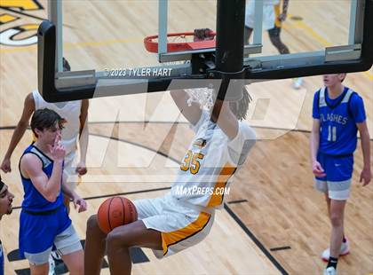 Thumbnail 2 in Franklin Central @ Avon photogallery.