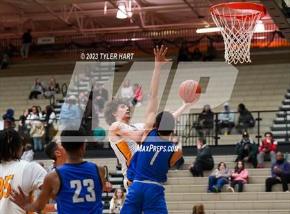 Thumbnail 1 in Franklin Central @ Avon photogallery.