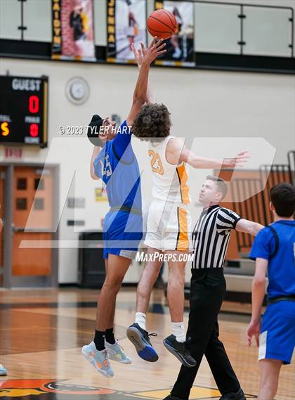 Thumbnail 1 in Franklin Central @ Avon photogallery.
