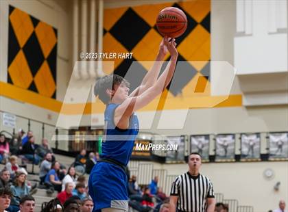 Thumbnail 2 in Franklin Central @ Avon photogallery.