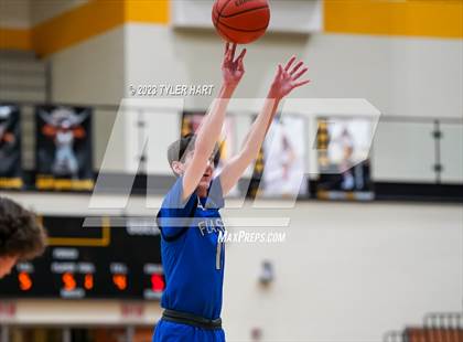 Thumbnail 2 in Franklin Central @ Avon photogallery.