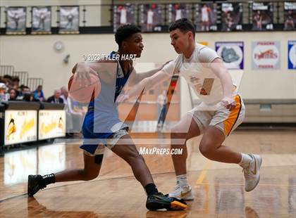 Thumbnail 1 in Franklin Central @ Avon photogallery.