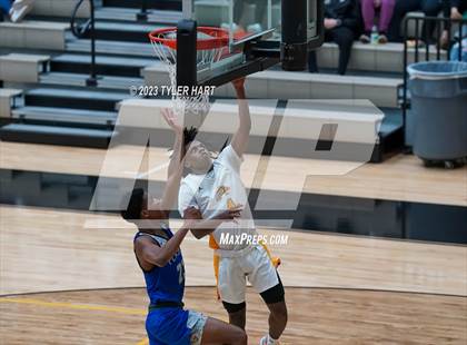 Thumbnail 2 in Franklin Central @ Avon photogallery.