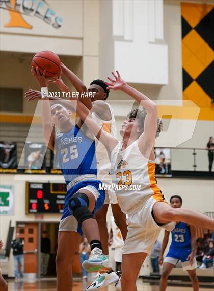 Thumbnail 1 in Franklin Central @ Avon photogallery.