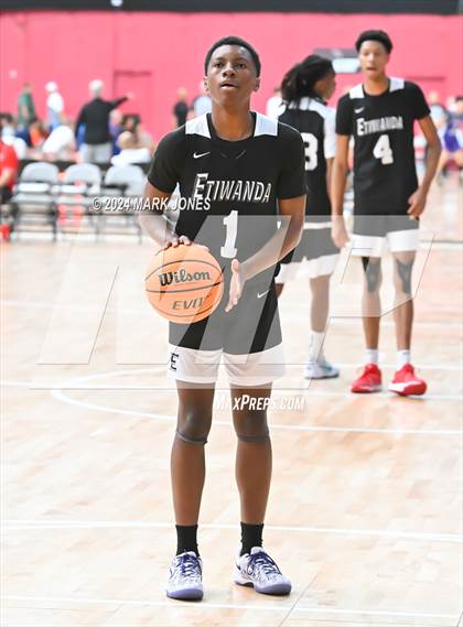 Thumbnail 2 in Dixie vs. Etiwanda (Section 7) photogallery.