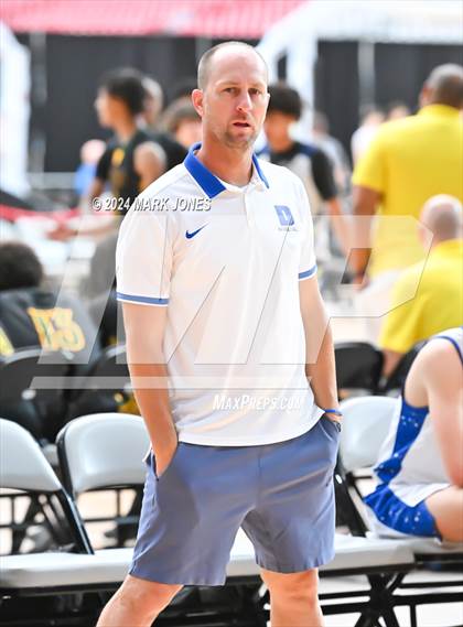 Thumbnail 1 in Dixie vs. Etiwanda (Section 7) photogallery.