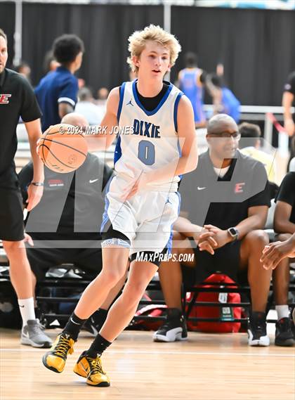 Thumbnail 1 in Dixie vs. Etiwanda (Section 7) photogallery.