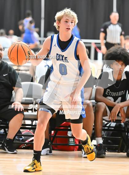 Thumbnail 1 in Dixie vs. Etiwanda (Section 7) photogallery.