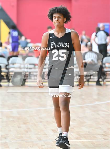 Thumbnail 1 in Dixie vs. Etiwanda (Section 7) photogallery.